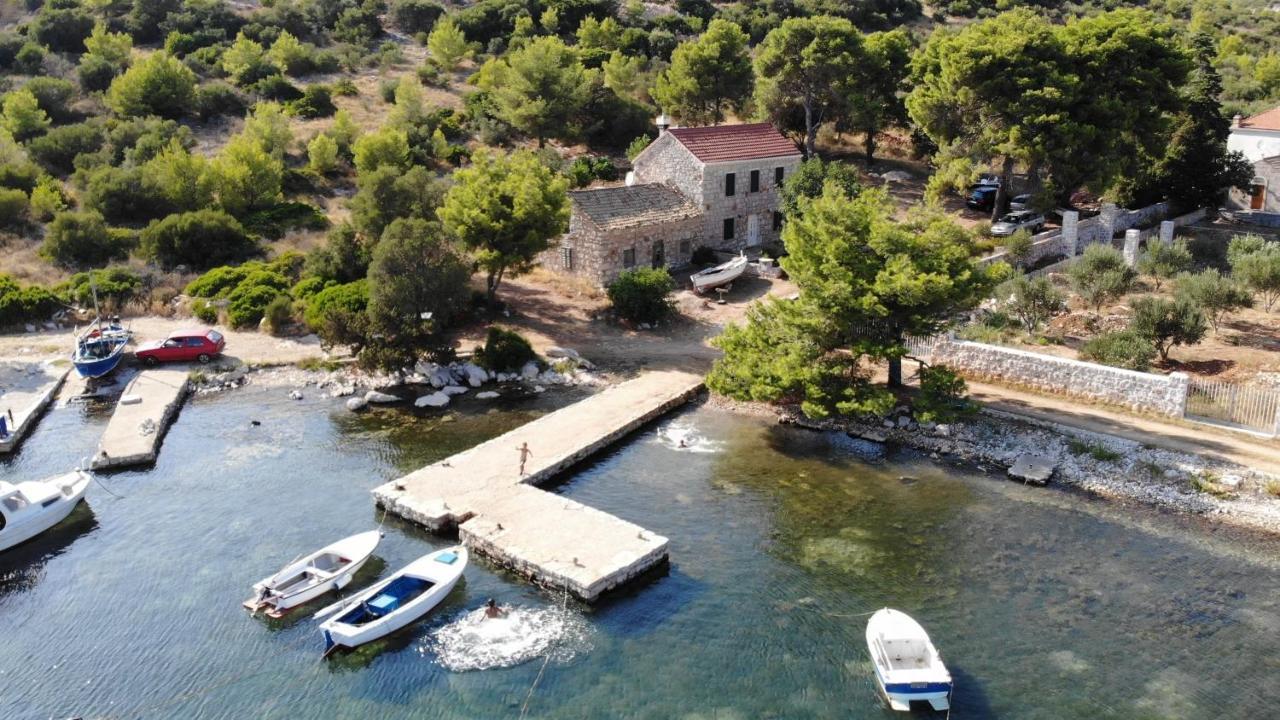Вилла House Antica Lastovo Экстерьер фото
