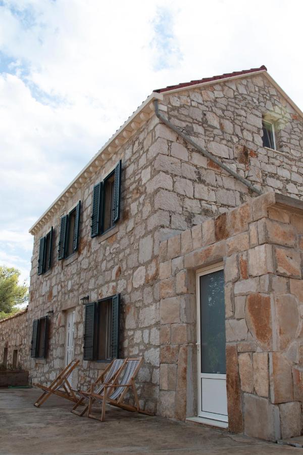 Вилла House Antica Lastovo Экстерьер фото