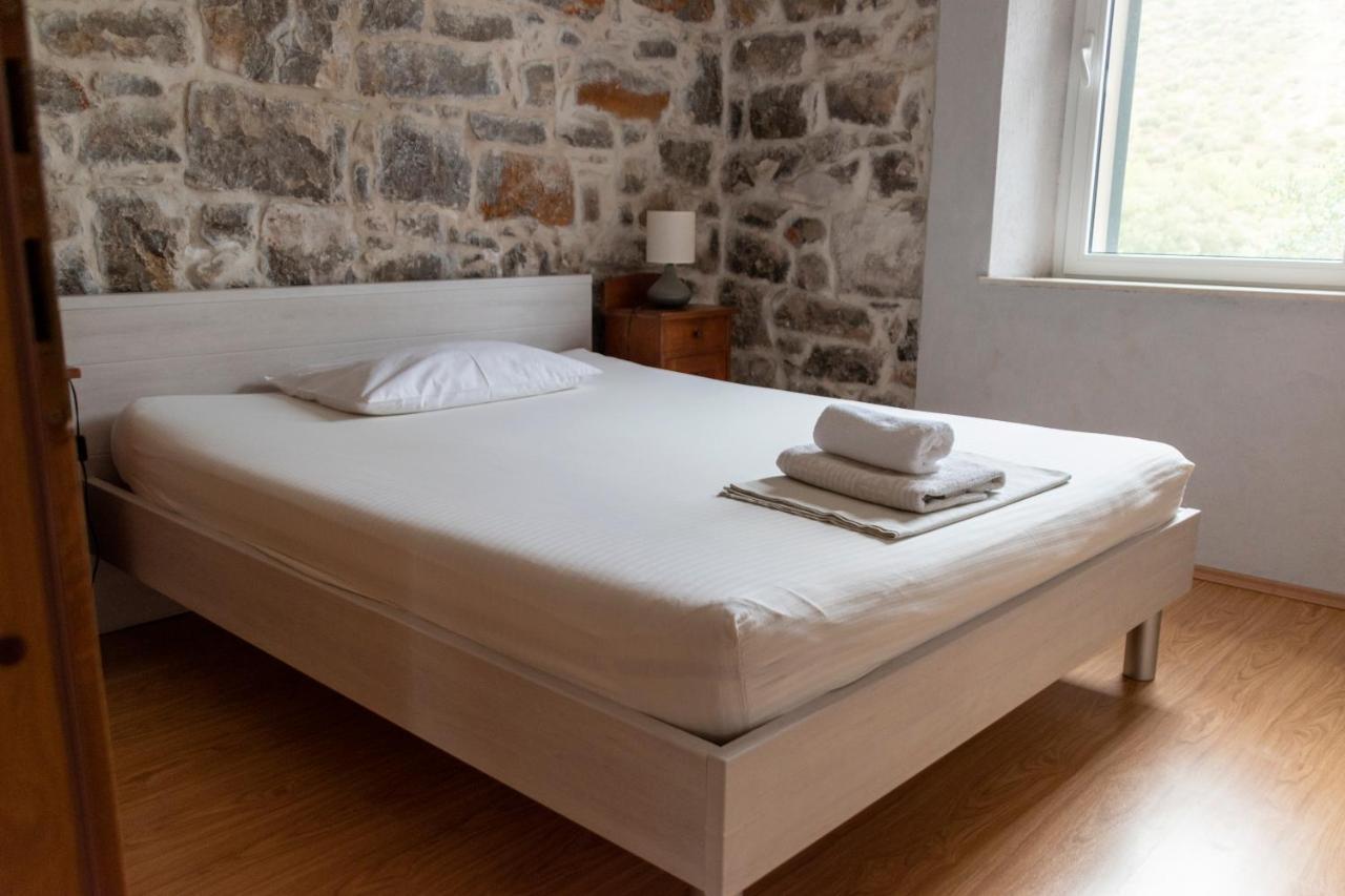 Вилла House Antica Lastovo Экстерьер фото