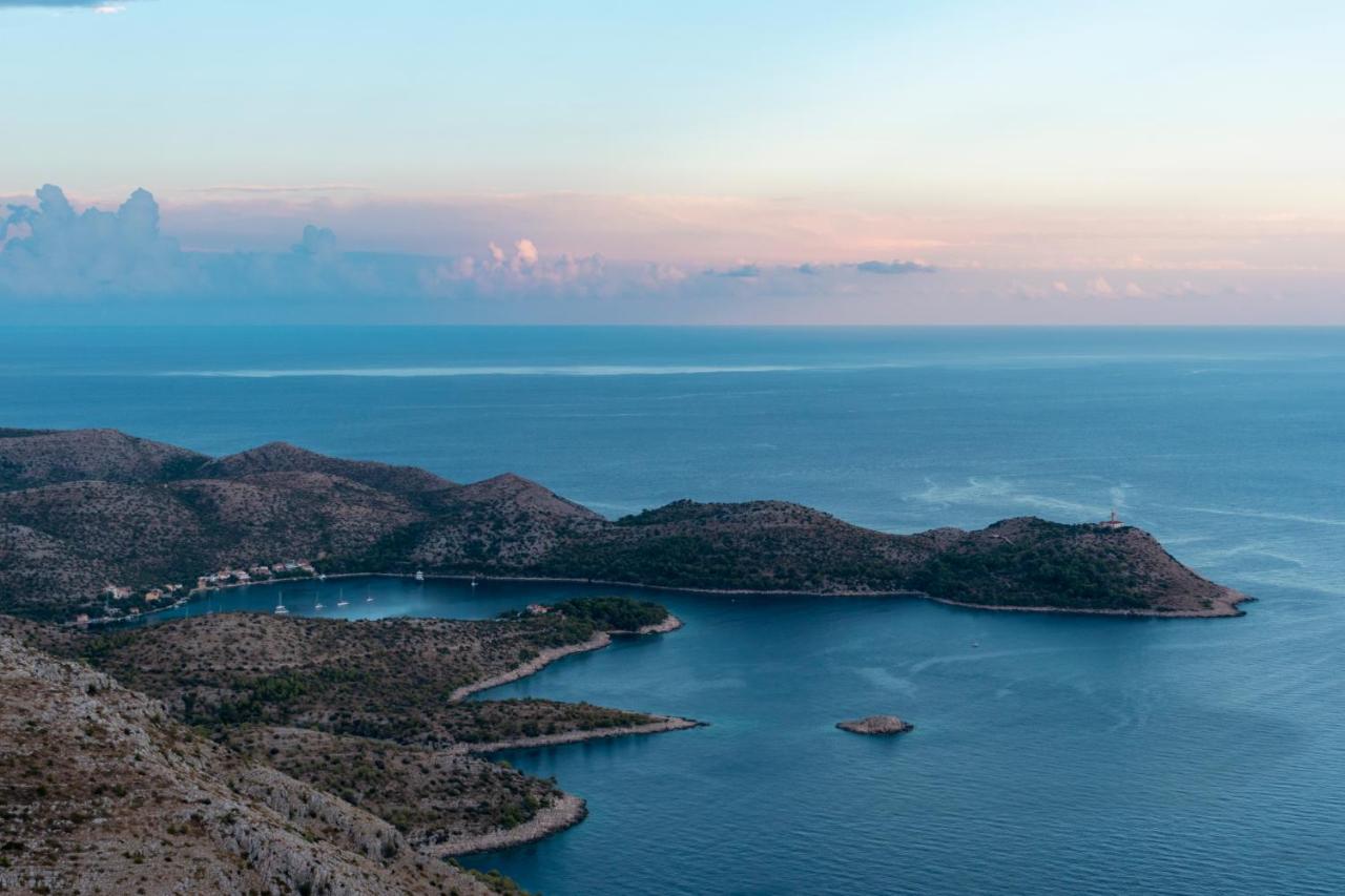 Вилла House Antica Lastovo Экстерьер фото