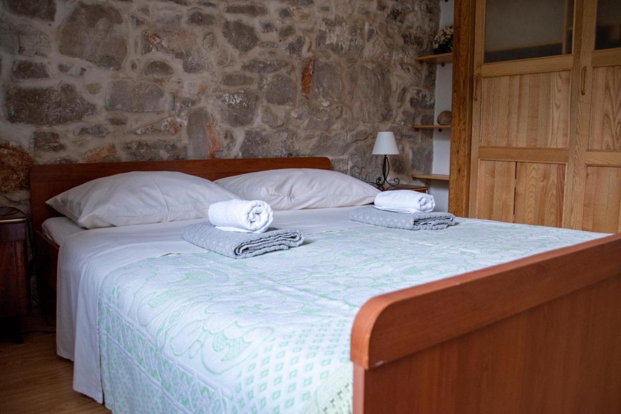 Вилла House Antica Lastovo Экстерьер фото