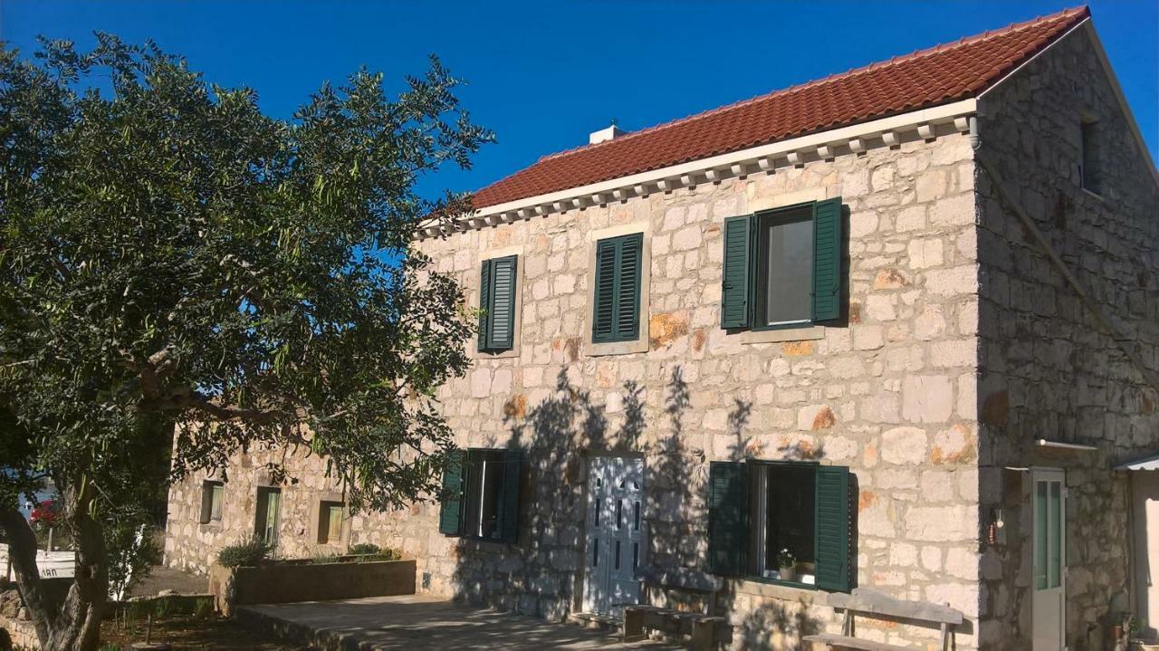 Вилла House Antica Lastovo Экстерьер фото
